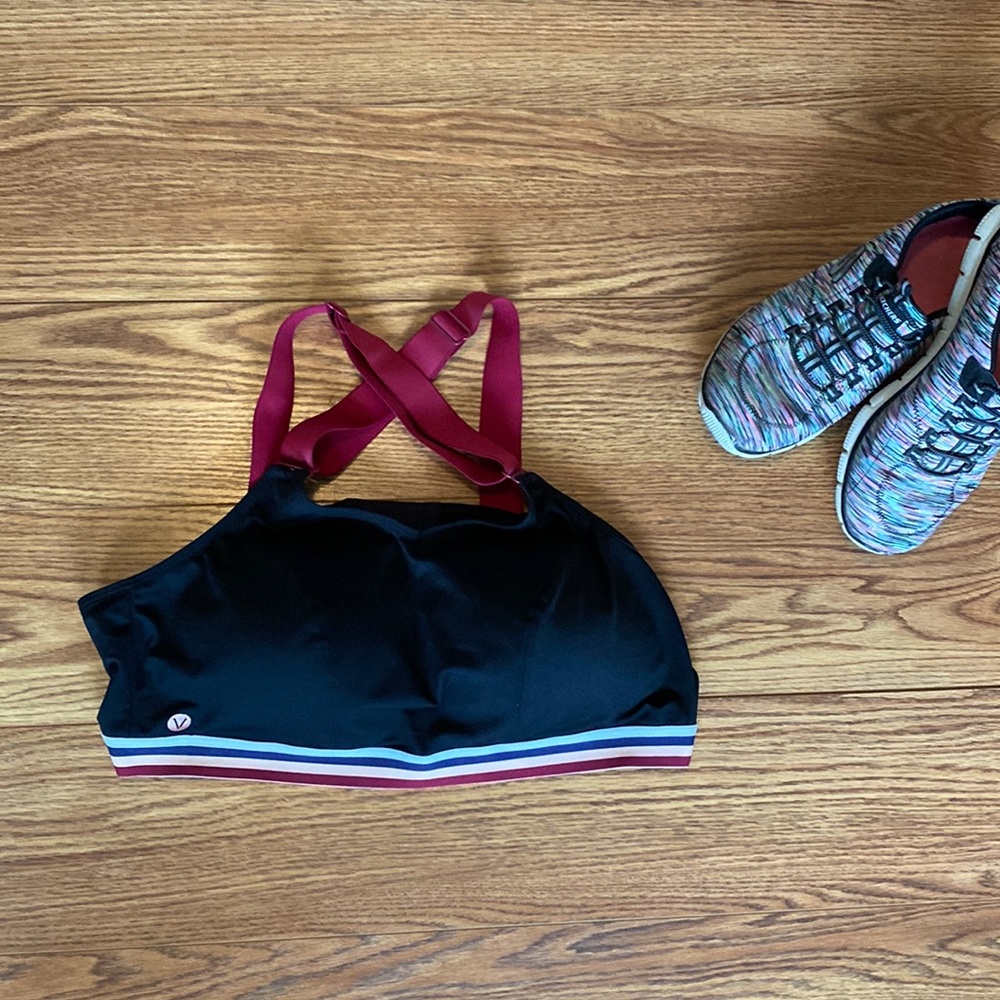 Livi Active 44C wirefree medium impact sports bra